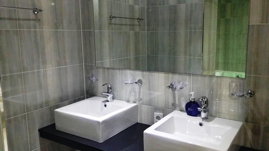 The Zenith Hotel Пусан Стая снимка